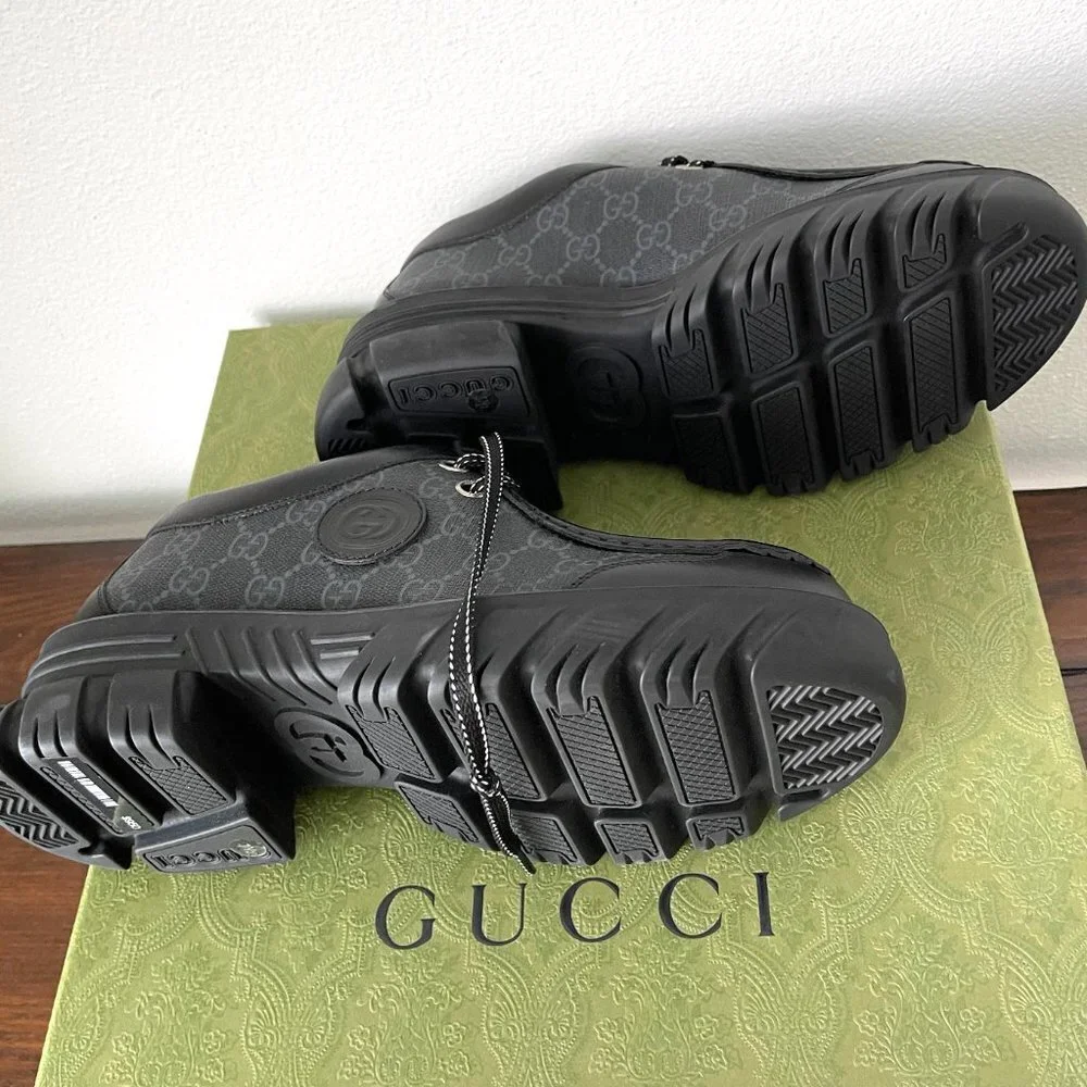 Gucci 674367 Men's Black‎ Maxi GG Supreme Lace-up Shoe, Gucci sz. 7